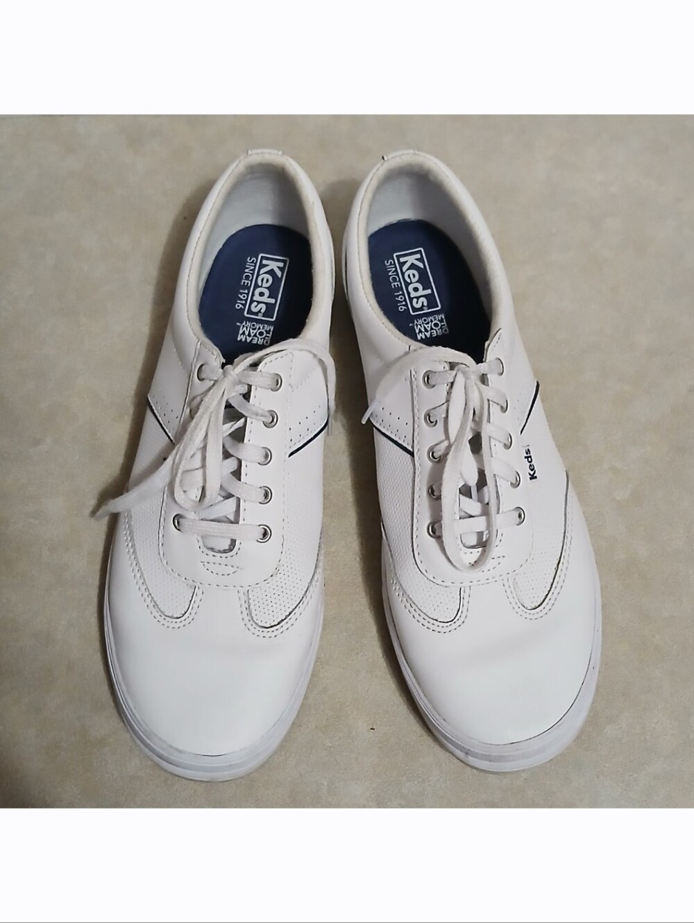Keds Women's Size 10 Leather Sneakers Dream Foam Memory Walking White Shoes